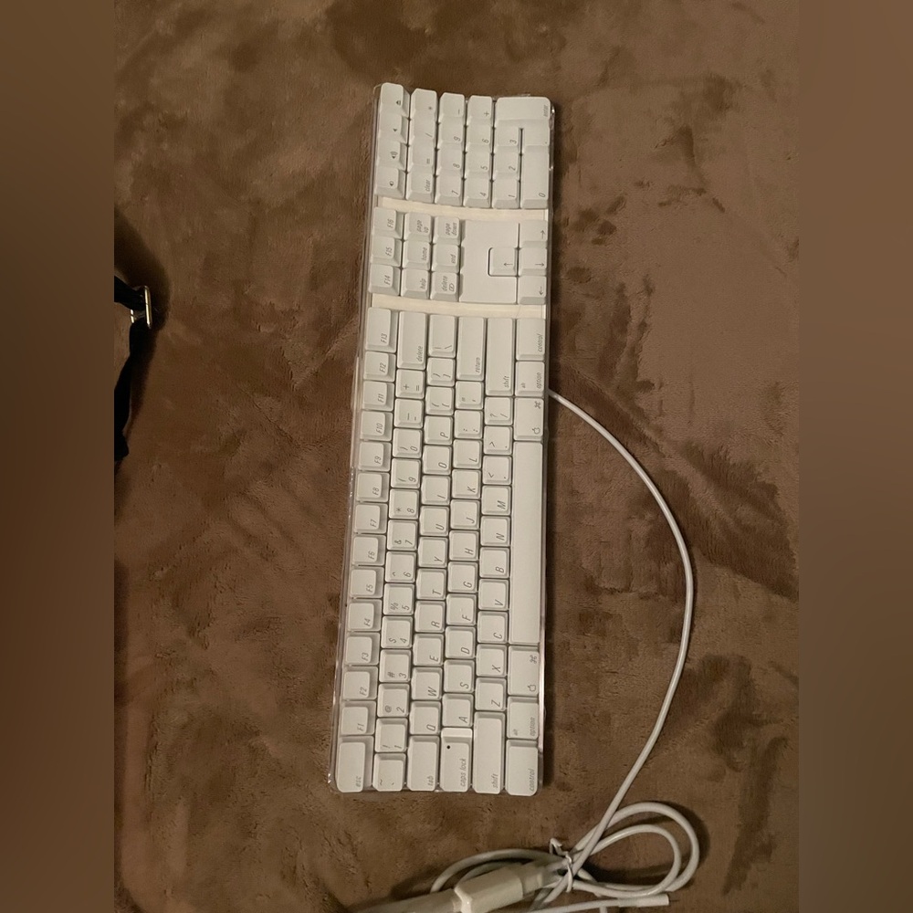 Apple keyboard